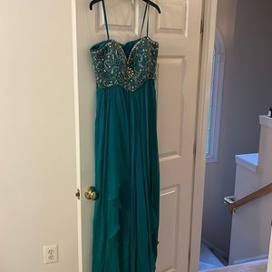 Oasis colored prom dress